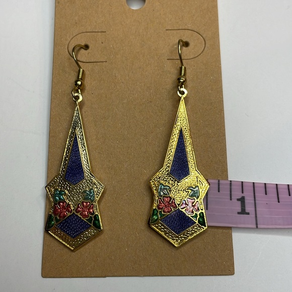 Cloisonné (Cloisonne) Gold Tone and Purple Floral Enamel Dangle Earrings (CPD57) - Picture 4 of 5